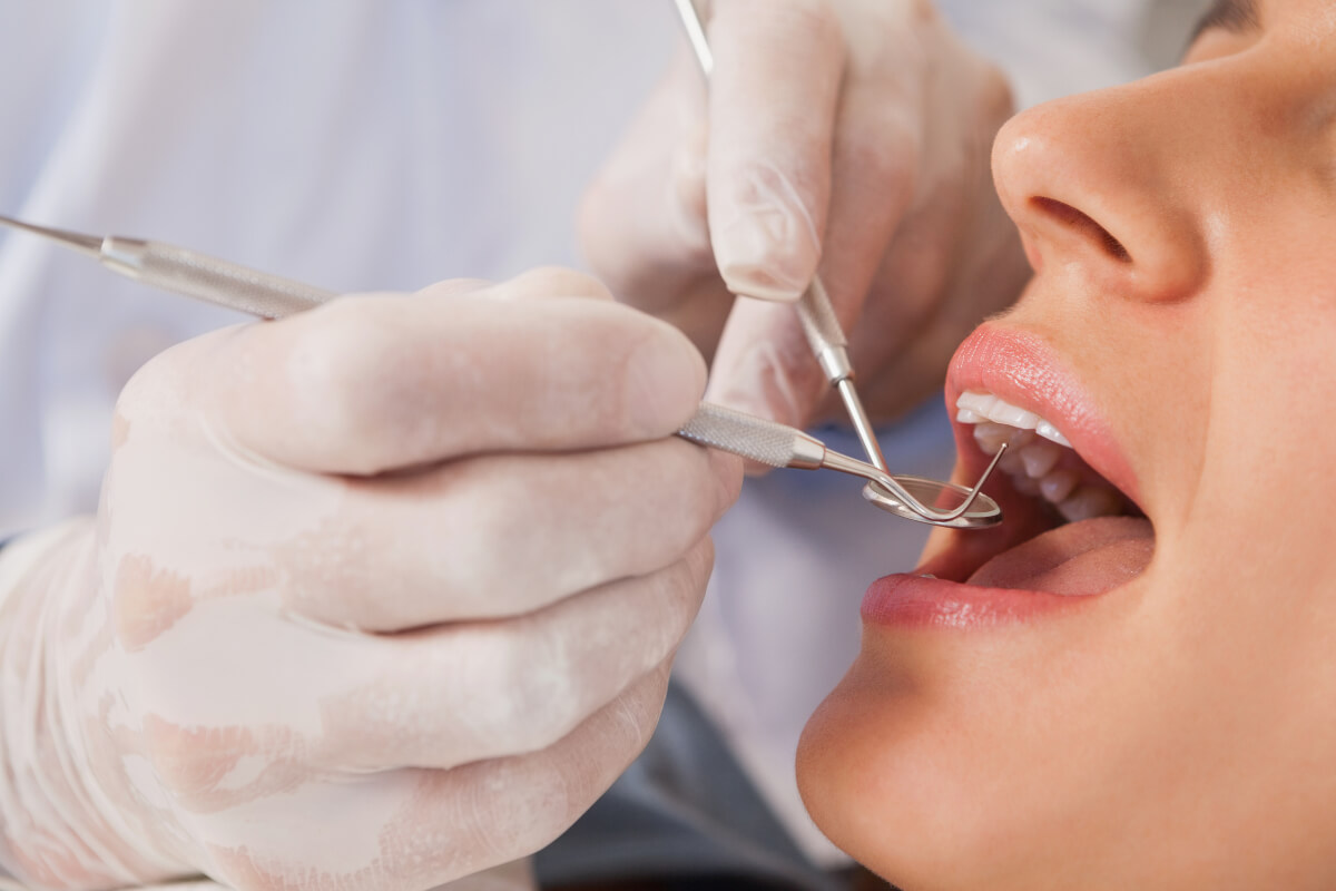 qual-a-diferenca-entre-dentista-e-odontologia