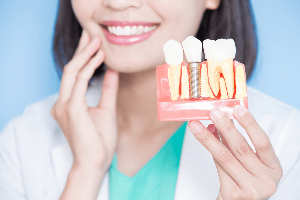 Implante-Dentário